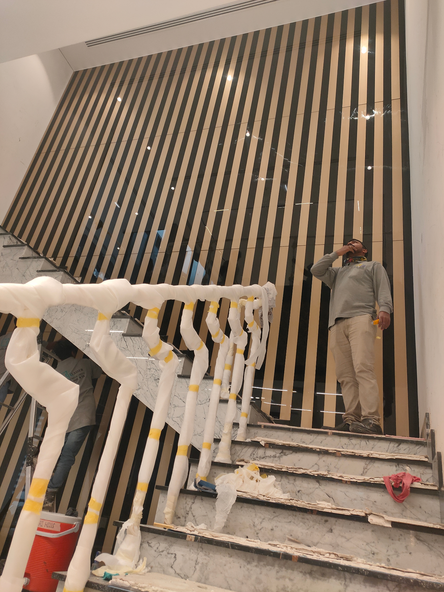 Khawaneej Luxury Villa — Back Painted Glass • Glass Handrails in Al Khawaneej