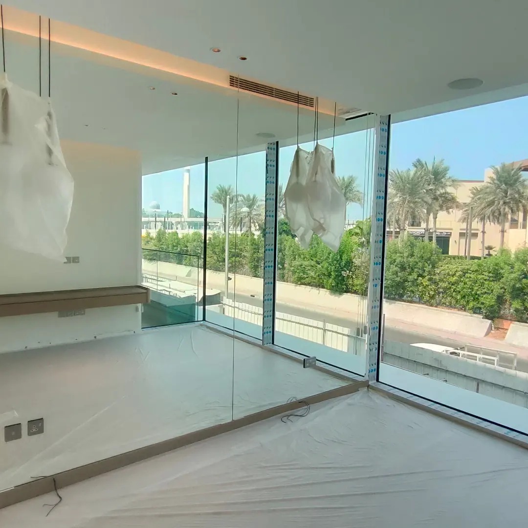 Frameless shower screen detail in Dubai villa